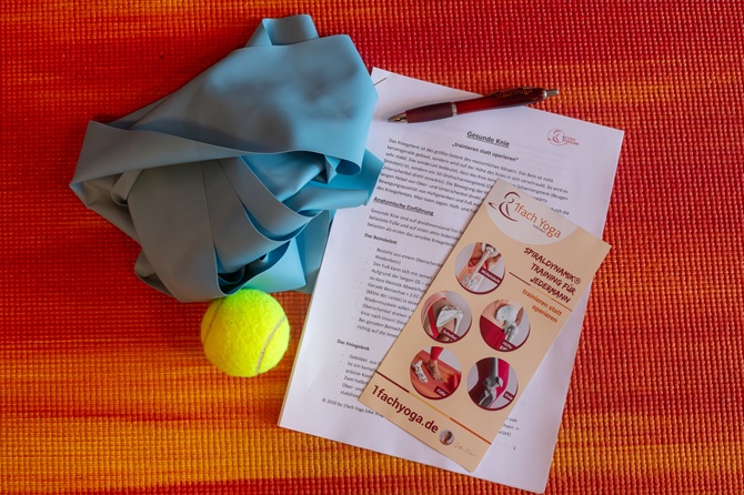 1fach Yoga | 1fach Gesund - Spiraldynamik Workshops - Flyer, Handout, Ball und Theraband