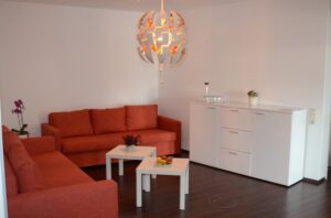 1fach Yoga | 1fach Gesund - Studio in 64572 Büttelborn - Empfangsbereich mit Couch