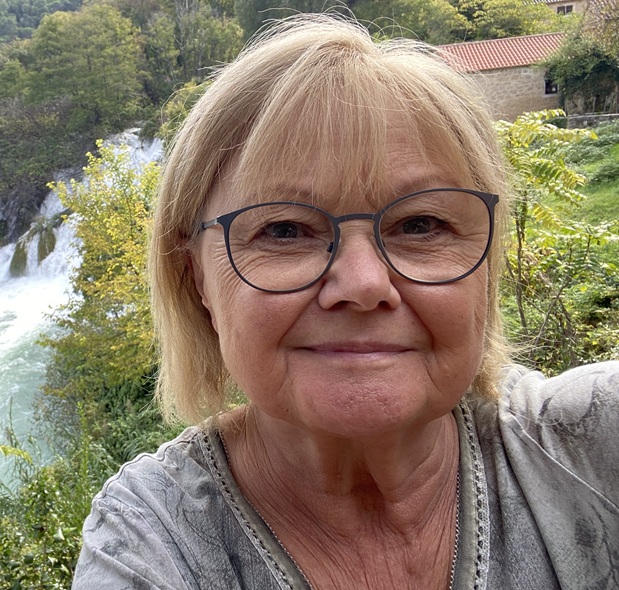 1fach Yoga | 1fach Gesund - Rezension zufriedene Kundin Erfahrungsbericht